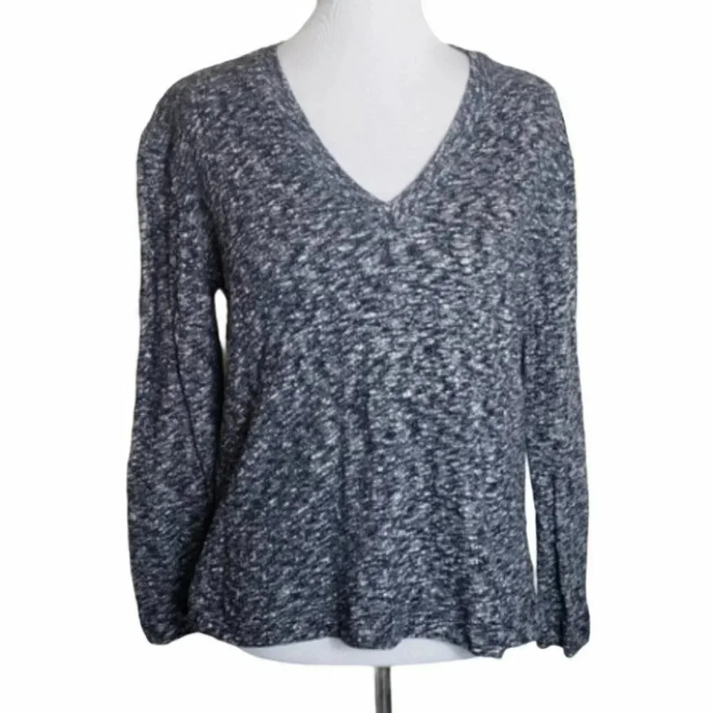Lou Grey M blue white cotton cozy V-neck sweater